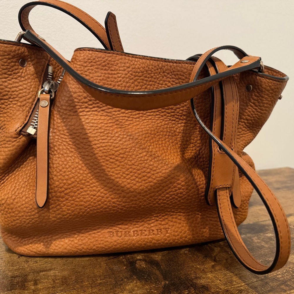 Burberry Tan Leather Shoulder Bag with Gold Hardware